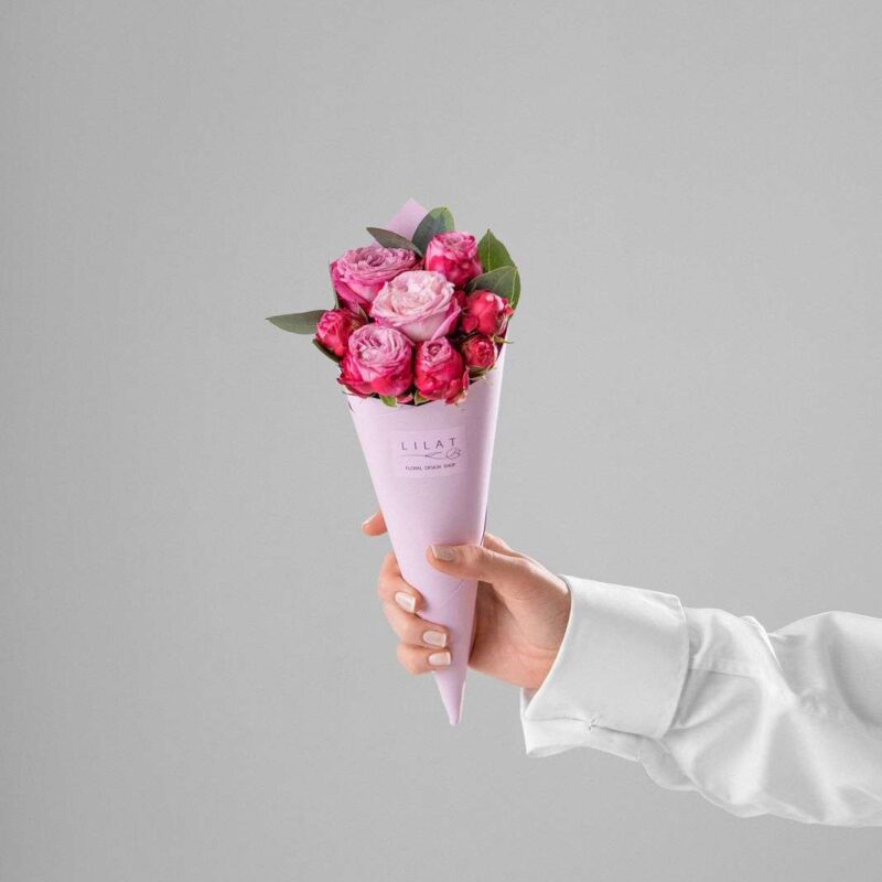 ცოცხალი ყვავილების თაიგული