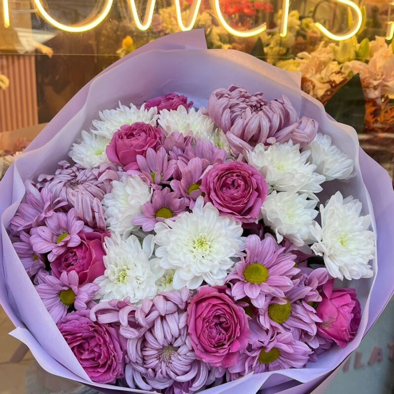 ყვავილების მაღაზია,თაიგულები,ყვავილები,საქორწილო თაიგულები,საჩუქრები