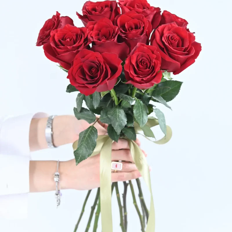 9 ვარდის თაიგული