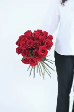 ვარდების თაიგული მიტანის სერვისით