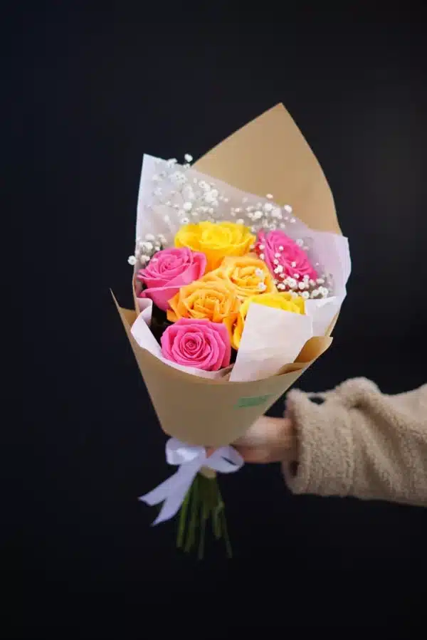 ფერადი ვარდები