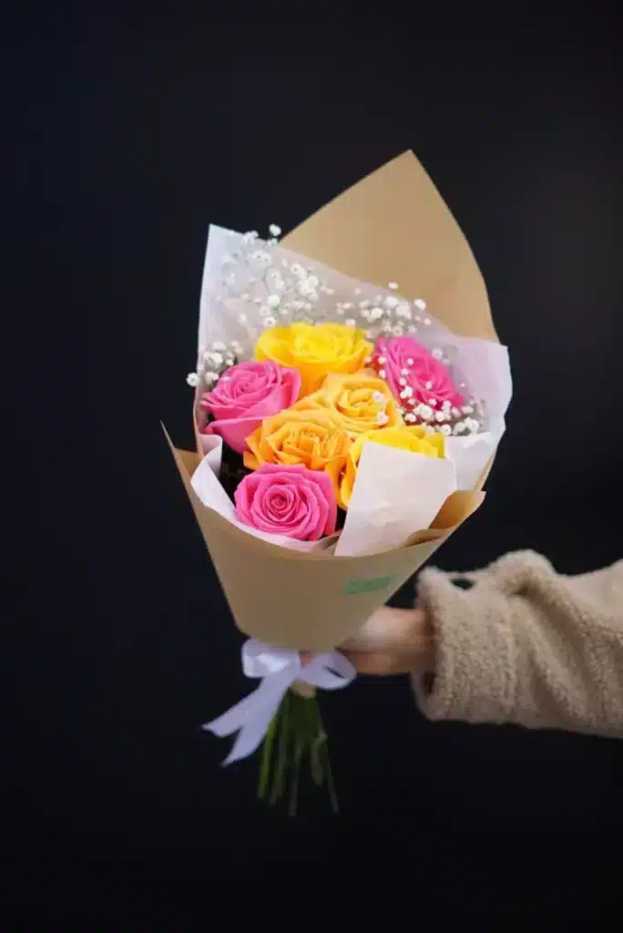 ფერადი ვარდები