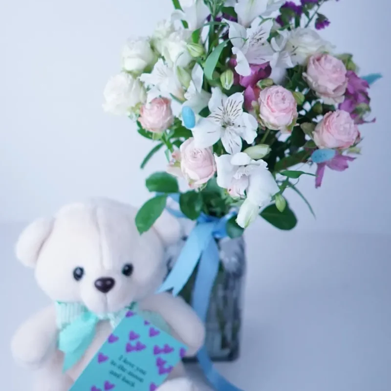 ყვავილების მაღაზია,თაიგულები,ყვავილები,საქორწილო თაიგულები,საჩუქრები