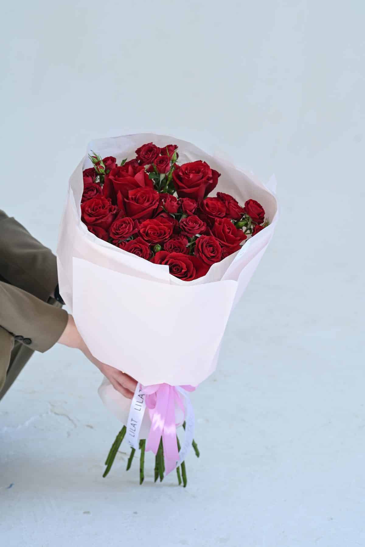 spray roses