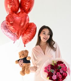 ვალენტინობის კომბო + დათუნია + 5ც ჰელიუმის ბუშტი