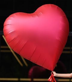 ყვავილების მაღაზია,თაიგულები,ყვავილები,საქორწილო თაიგულები,საჩუქრები