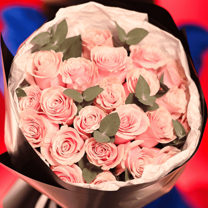 ყვავილების მაღაზია,თაიგულები,ყვავილები,საქორწილო თაიგულები,საჩუქრები