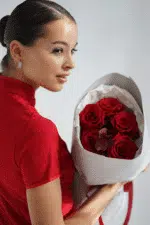 5 წითელი პრემიუმ ვარდი
