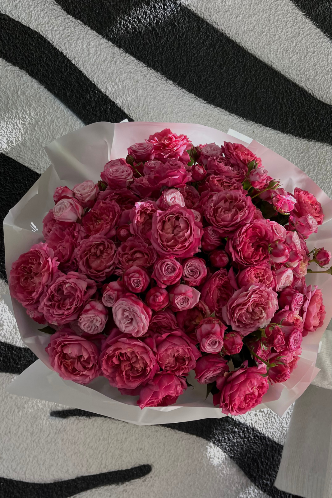 доставка цветов в тбилиси