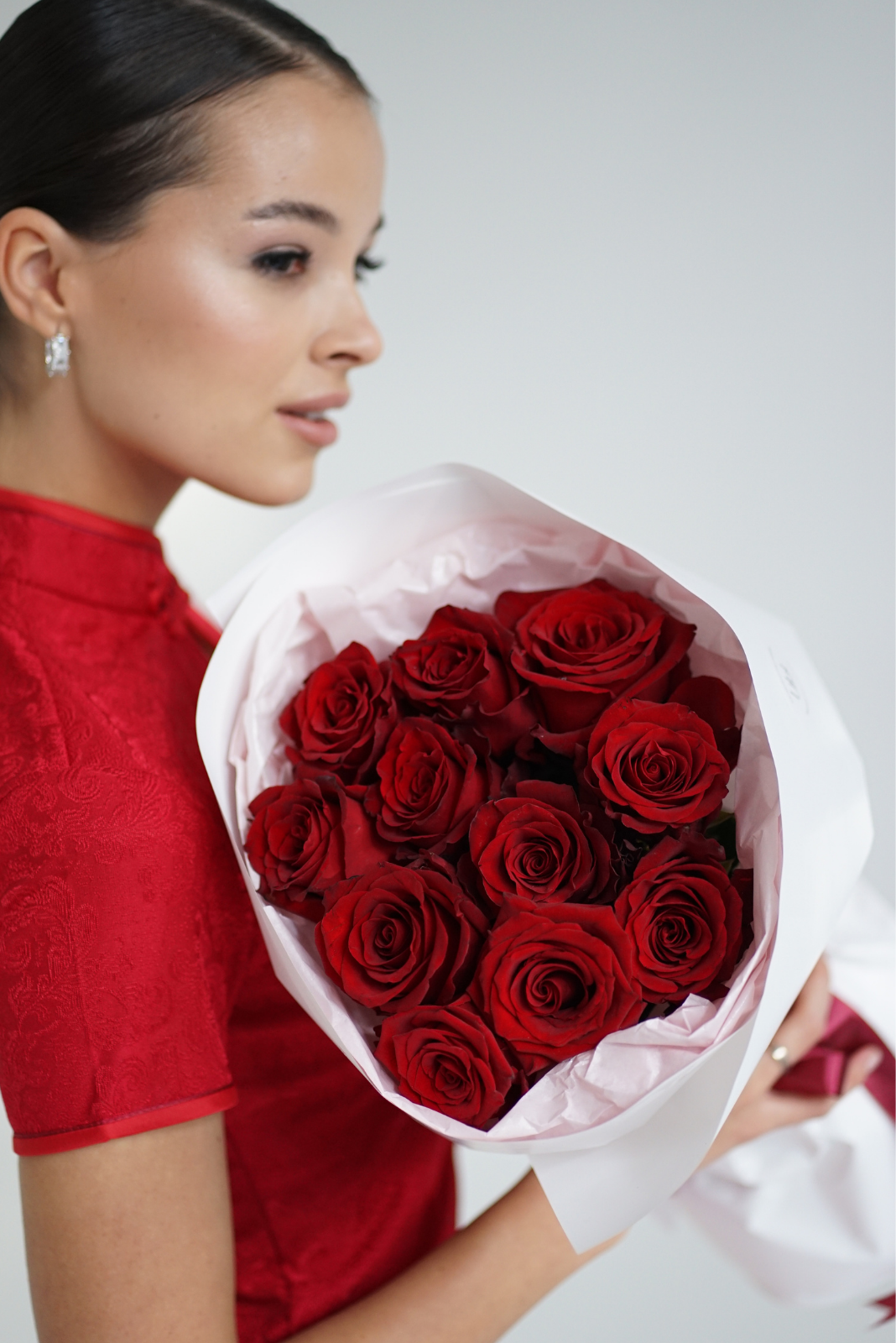 доставка цветов в тбилиси