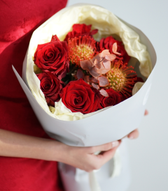 доставка цветов в тбилиси