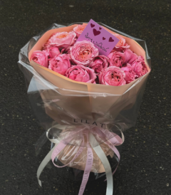 ყვავილების მაღაზია,თაიგულები,ყვავილები,საქორწილო თაიგულები,საჩუქრები