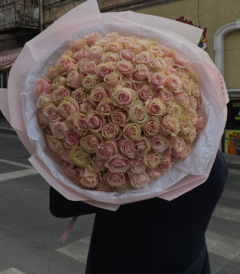 ყვავილების მაღაზია,თაიგულები,ყვავილები,საქორწილო თაიგულები,საჩუქრები