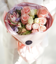 ყვავილების მაღაზია,თაიგულები,ყვავილები,საქორწილო თაიგულები,საჩუქრები